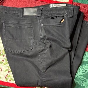 Duluth Trading Co Men's Ballroom Doubleflex Black Jeans